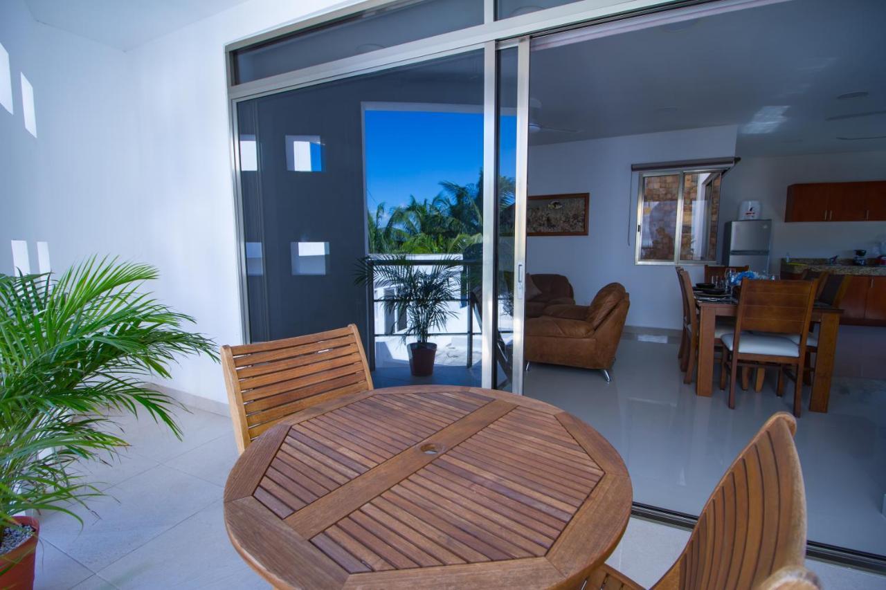 Sunset Isla Mujeres Aparthotel Exterior photo